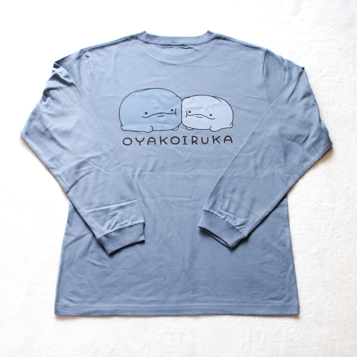 【親子イルカ】バックプリント長袖Tシャツ【5月中旬発送】