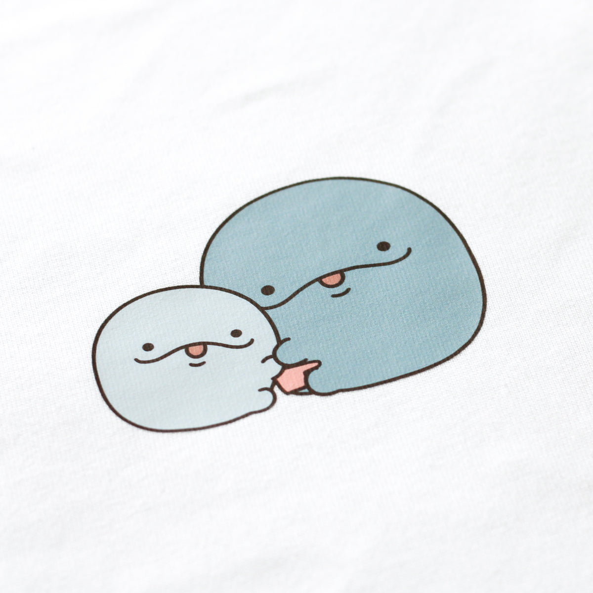 【親子イルカ】ワンポイントプリント長袖Tシャツ【5月中旬発送】