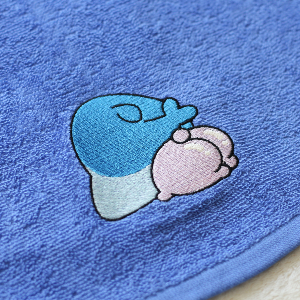 【あさみみちゃん】ワンポイント刺繍のフェイスタオル
