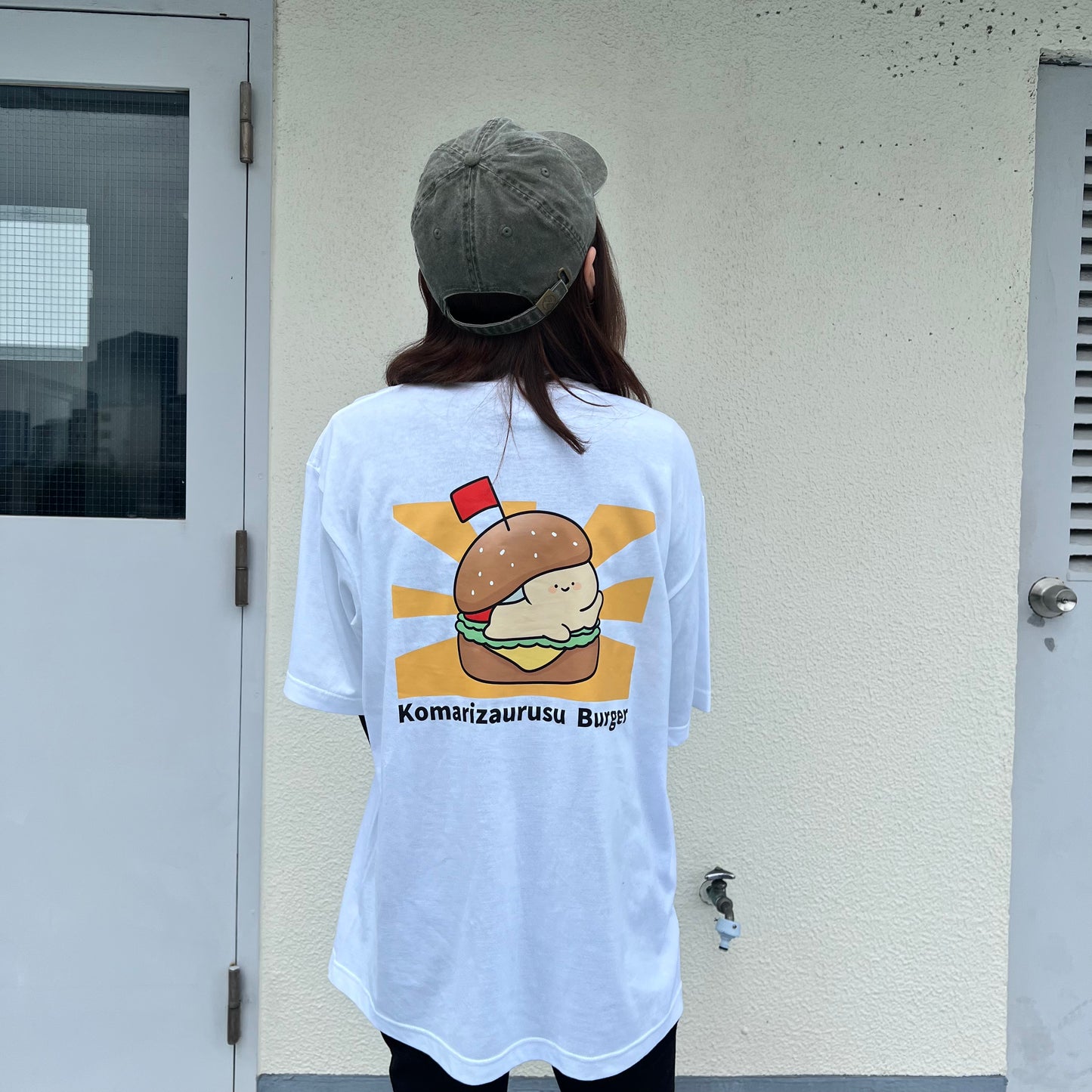 【困りザウルス】困りバーガーのビッグシルエットTシャツ【6月中旬発送】