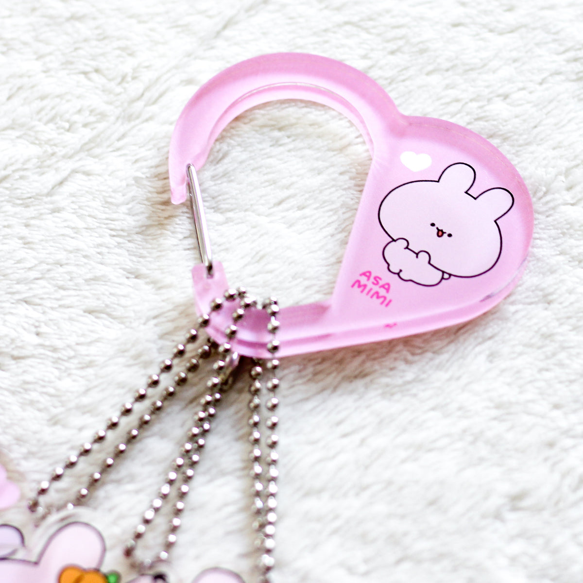 【あさみみちゃん】じゃらじゃらまとめちゃお♡アクリルカラビナ