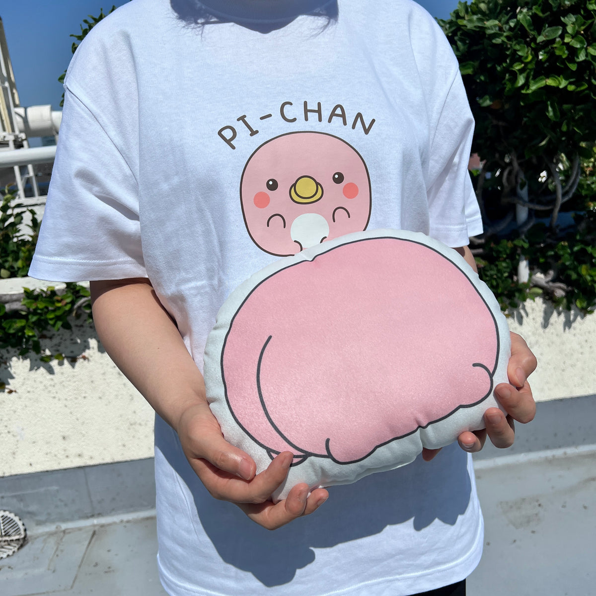【親子イルカ】ピーちゃんダイカットクッション【9月下旬発送】
