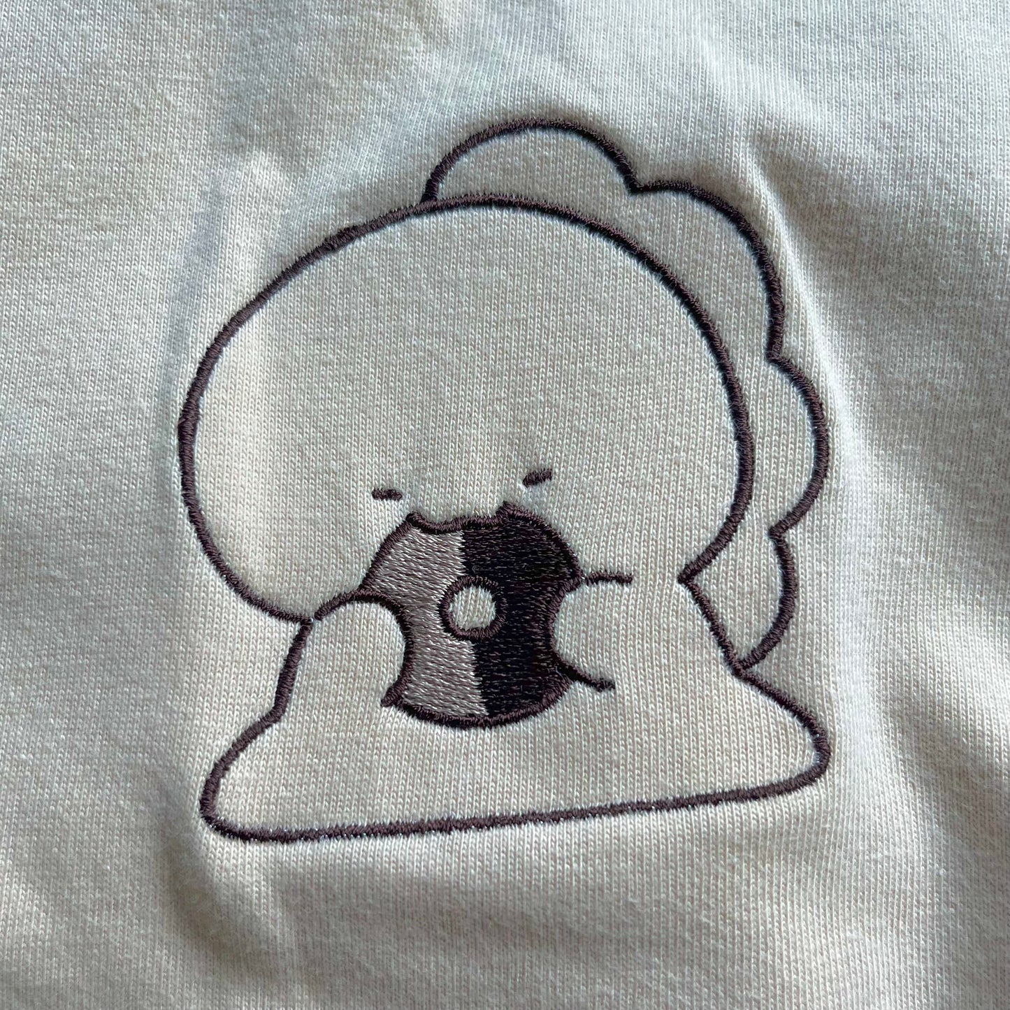 【麻煩札魯斯】甜甜圈魔古魔古刺繡T卹【9月下旬出貨】