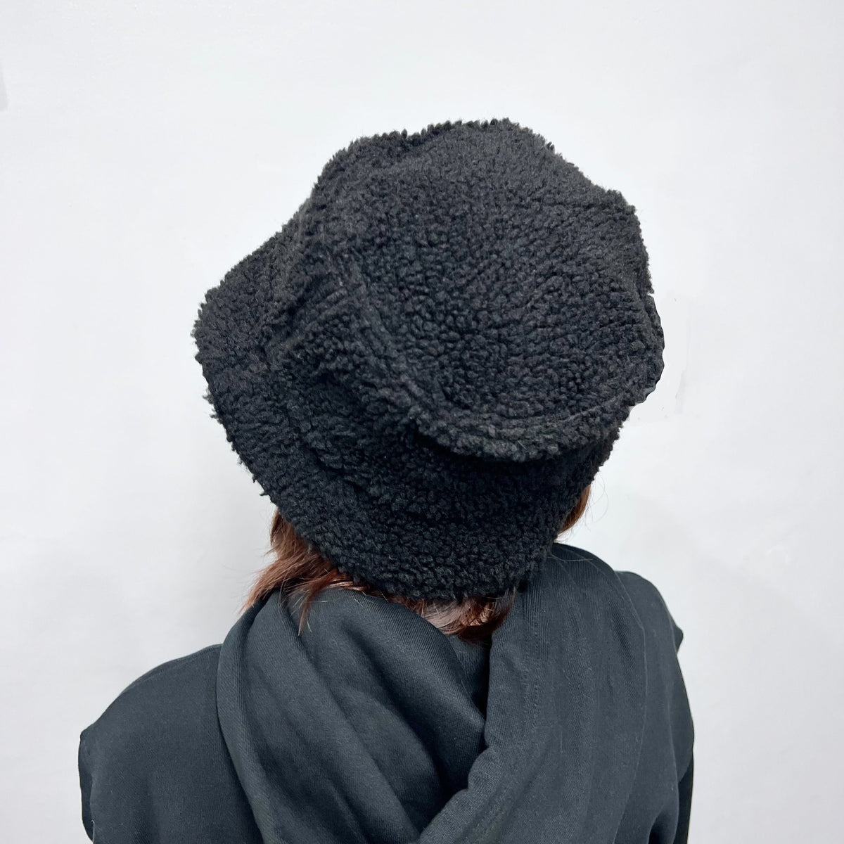 【あさみみちゃん】ふわもこ刺繍ボアバケットハット