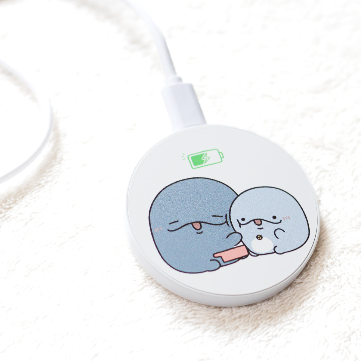 【親子イルカ】ピタッとくっついて充電♪MagSafeワイヤレス充電器【2月中旬発送】