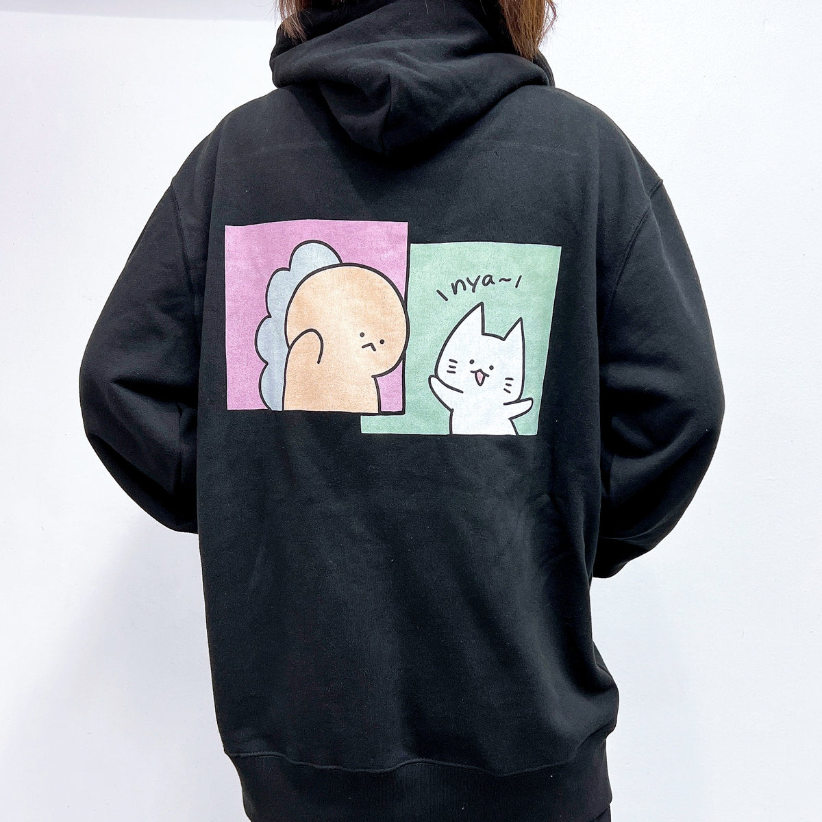 【困りザウルス】パーカー(ブラック)【11月上旬発送】