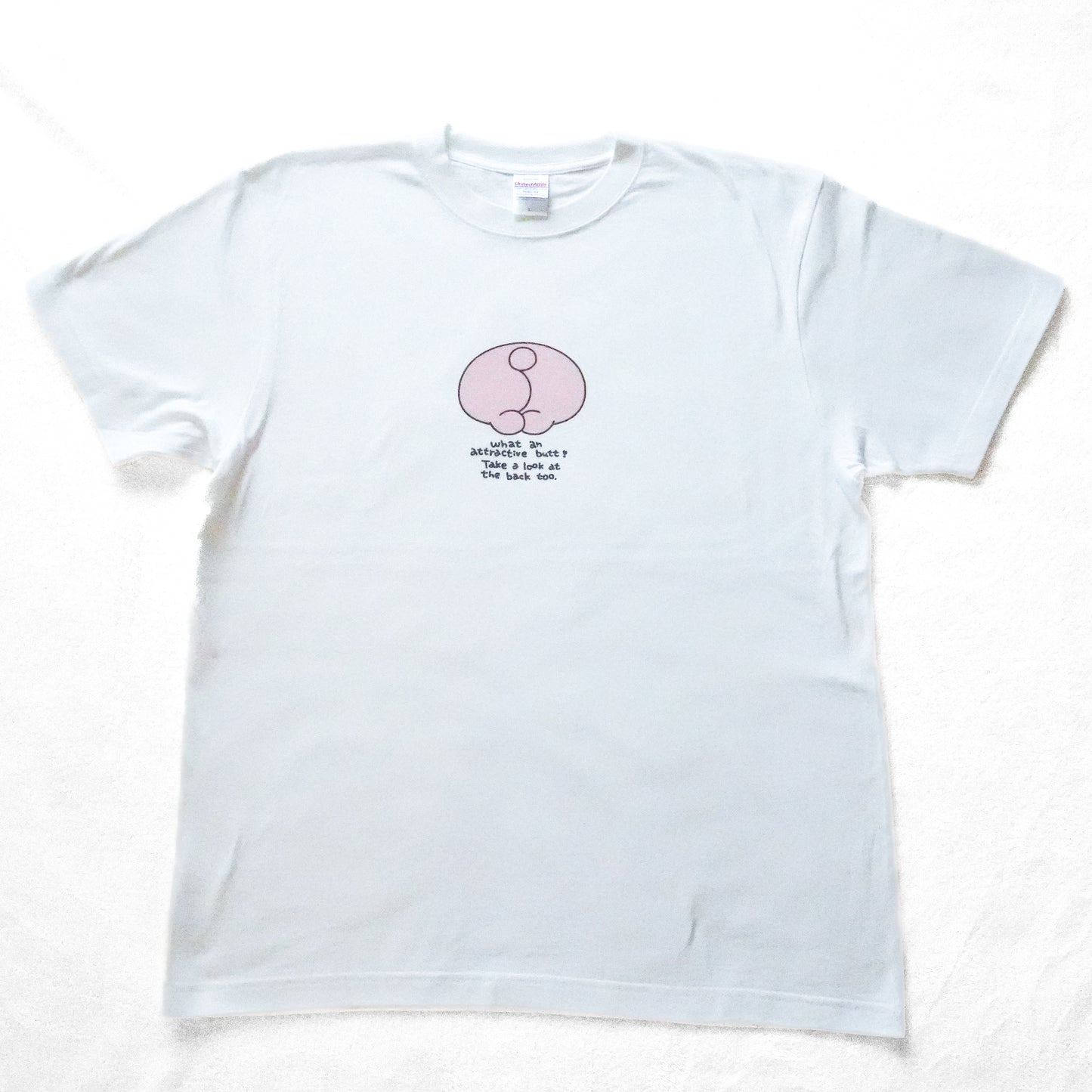 [ASAMIMICHAN]屁股跑出來T恤(附壓克力磁鐵)[八月中旬出貨]