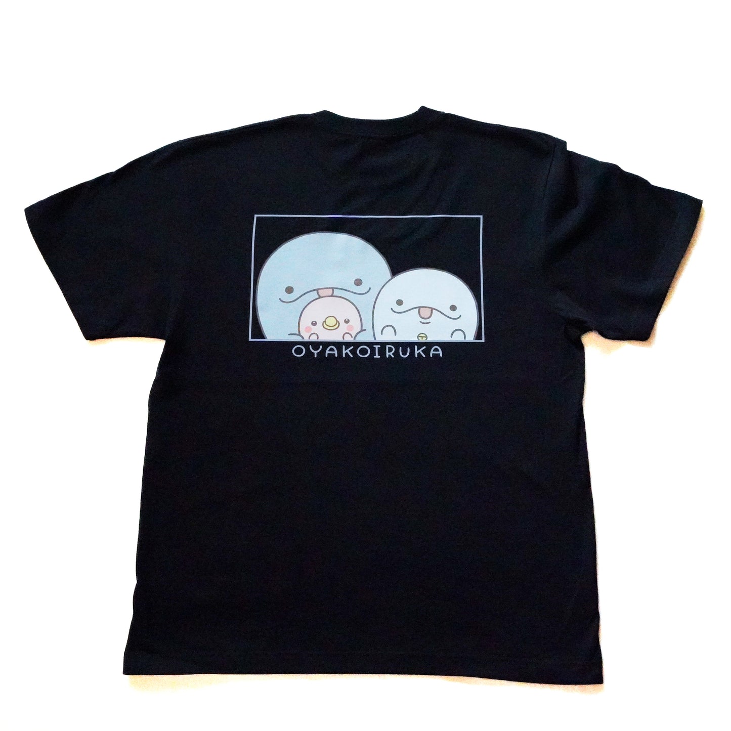 [OYAKOIRUKA] T-shirt à imprimé au dos [Expédition à la mi-août]