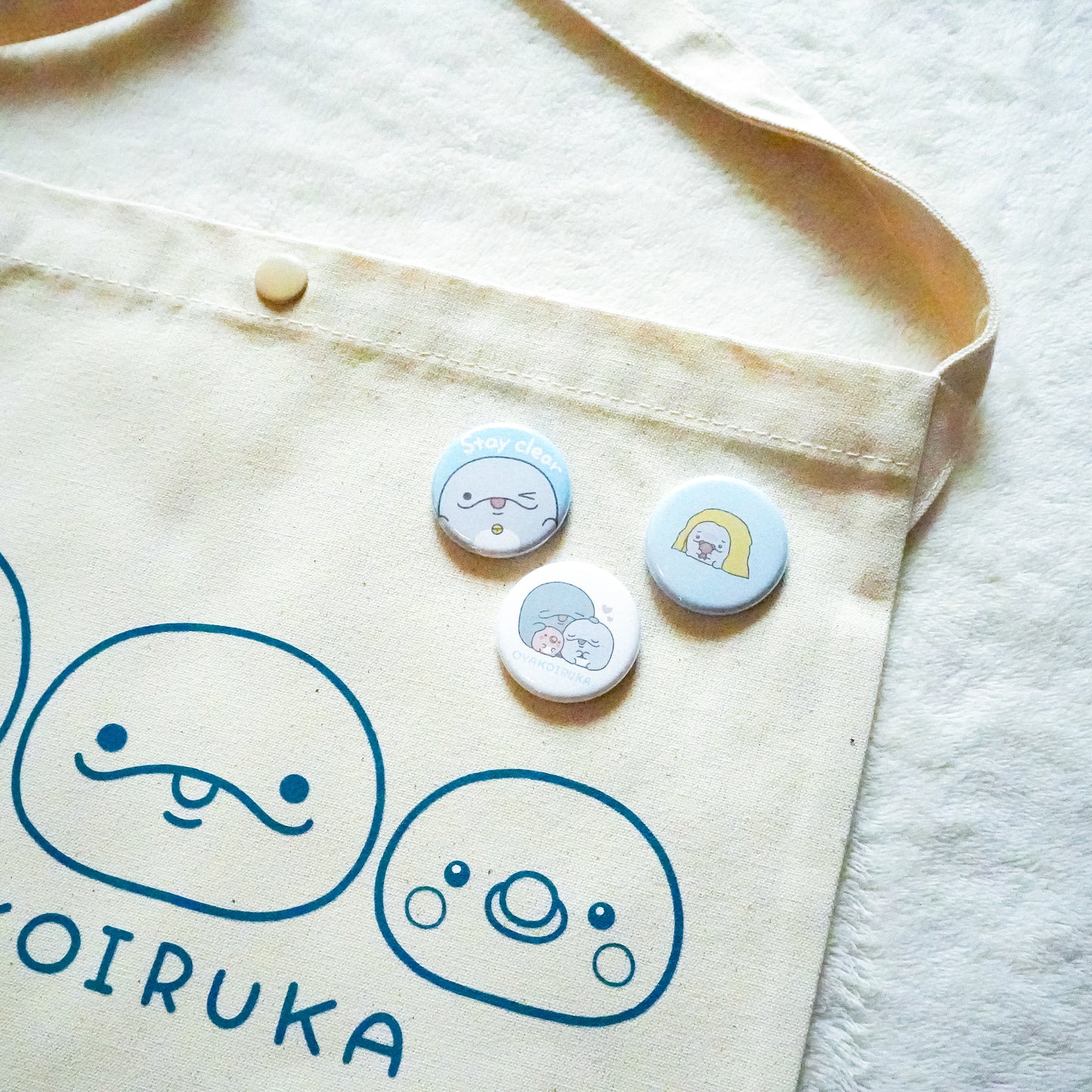 [OYAKOIRUKA] Can Badge Set (Set of 3) [Shipping in mid-August]
