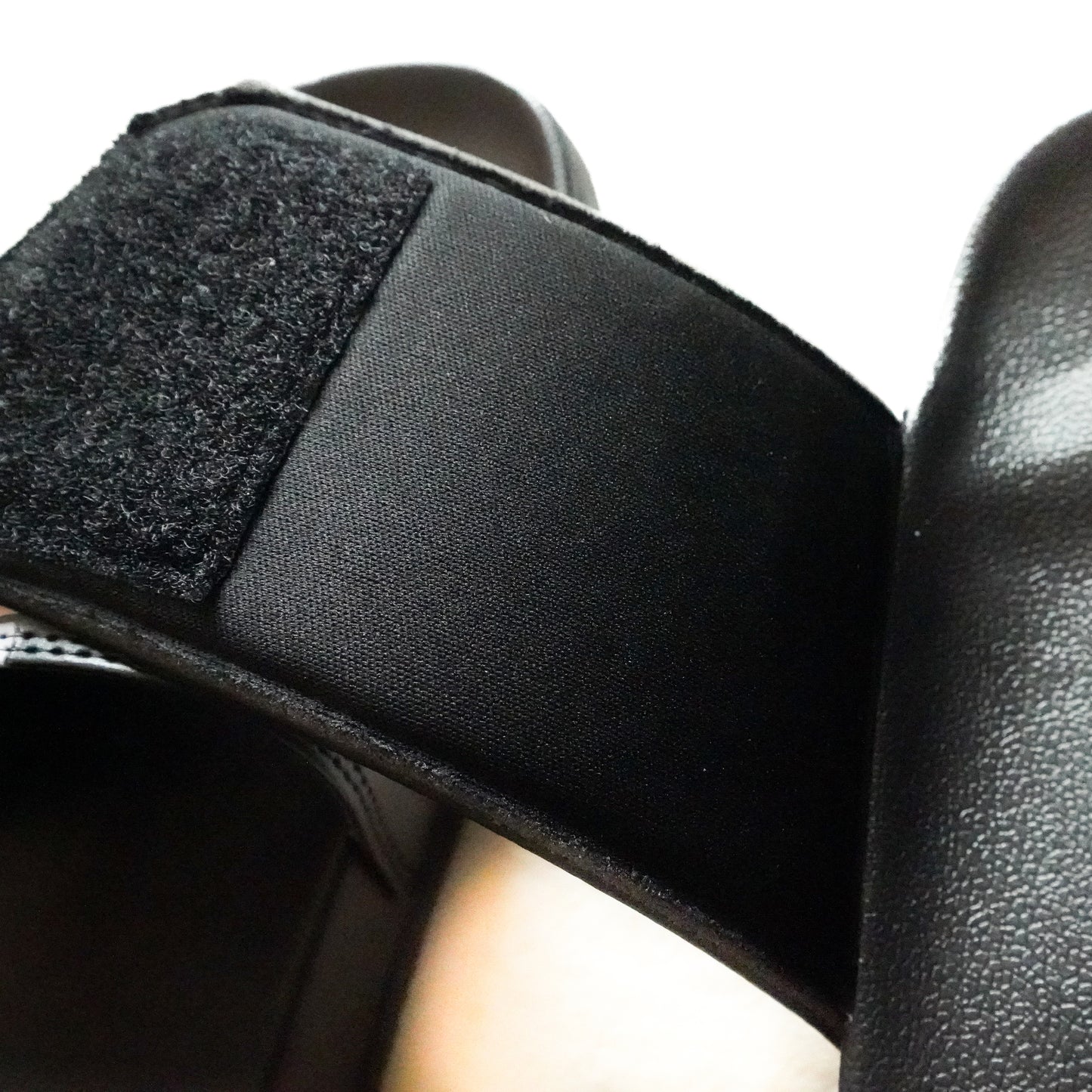 [ASAMIMICHAN] Velcro Rubber Sandals