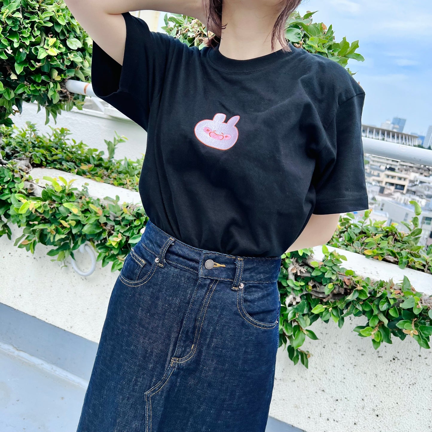 [Asamimi-chan] Colleghiamoci tutti coordinati❣️ T-shirt ricamata (ASAMIMI BASIC 2024 LUGLIO) [Spedito a fine settembre]