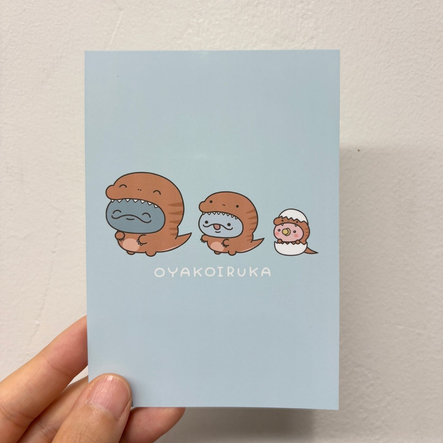 【親子イルカ】恐竜プリントTシャツ（ブロマイド付き）【10月中旬発送】