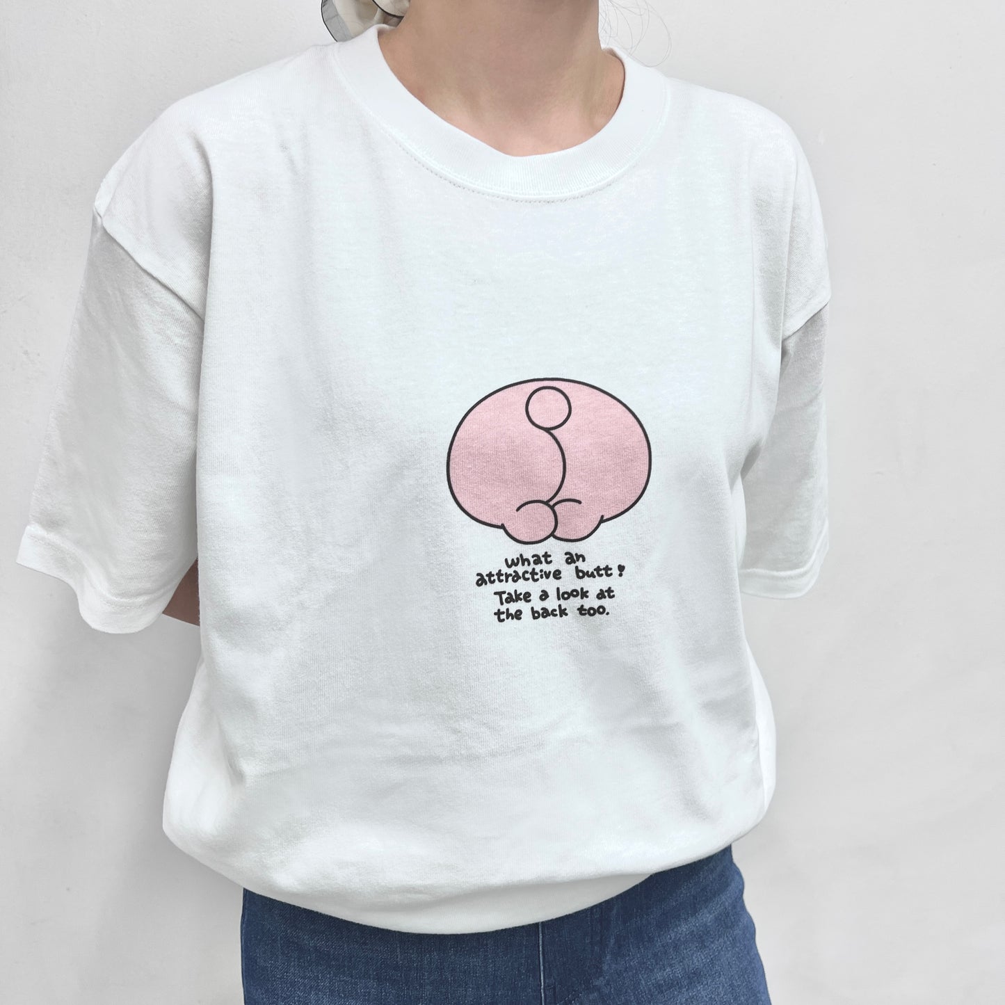 [ASAMIMICHAN]屁股跑出來T恤(附壓克力磁鐵)[八月中旬出貨]