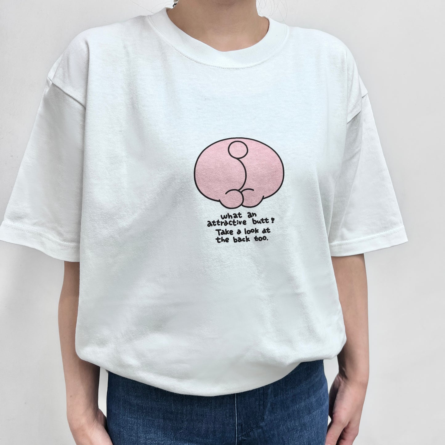 [ASAMIMICHAN]屁股跑出來T恤(附壓克力磁鐵)[八月中旬出貨]