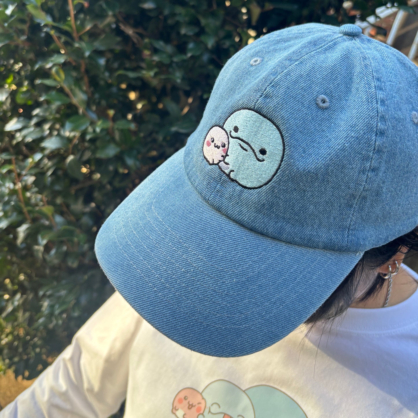 【親子イルカ】刺繍デニムキャップ【4月中旬発送】