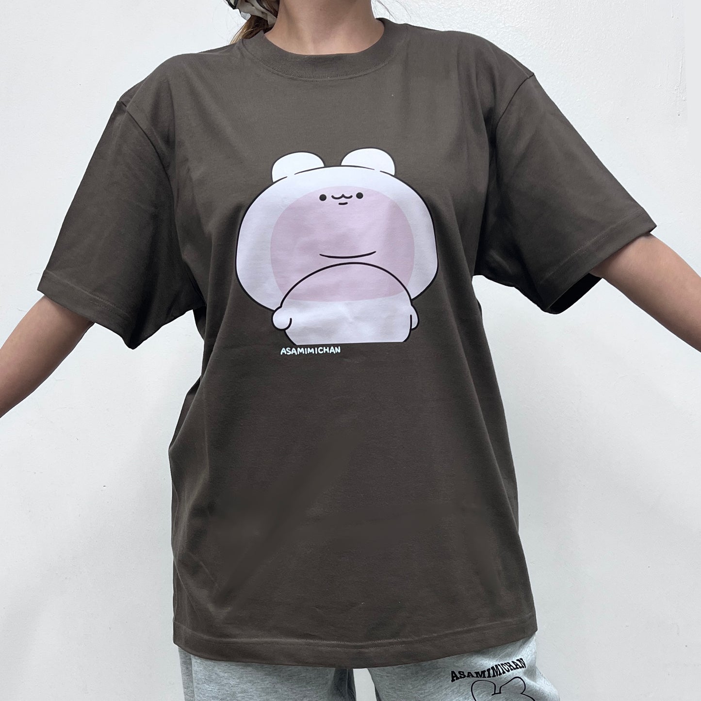 【あさみみちゃん】下からアングル♡Tシャツ【11月中旬発送】