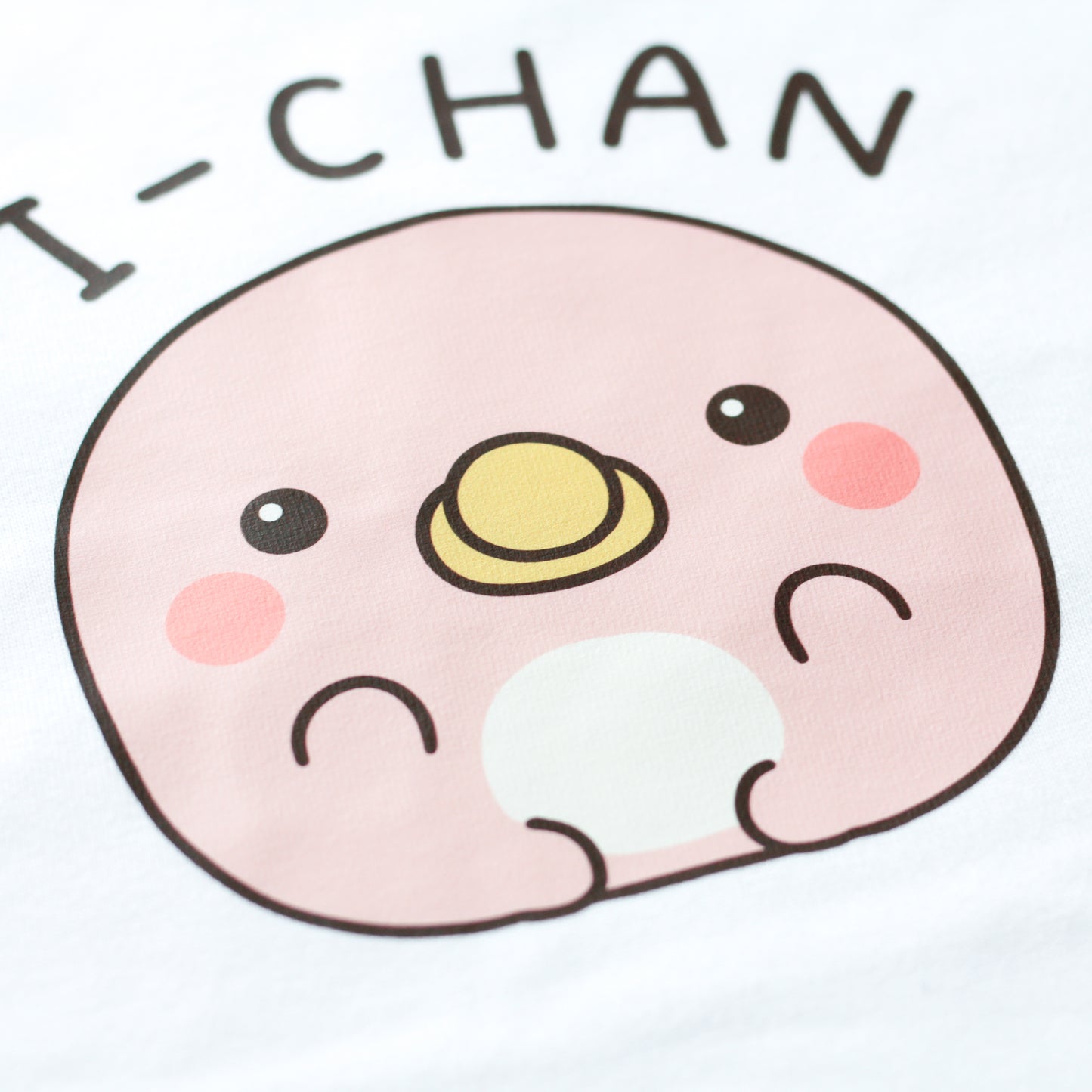 [OYAKOIRUKA] PI-CHAN Print T-shirt [Shipping in late September]