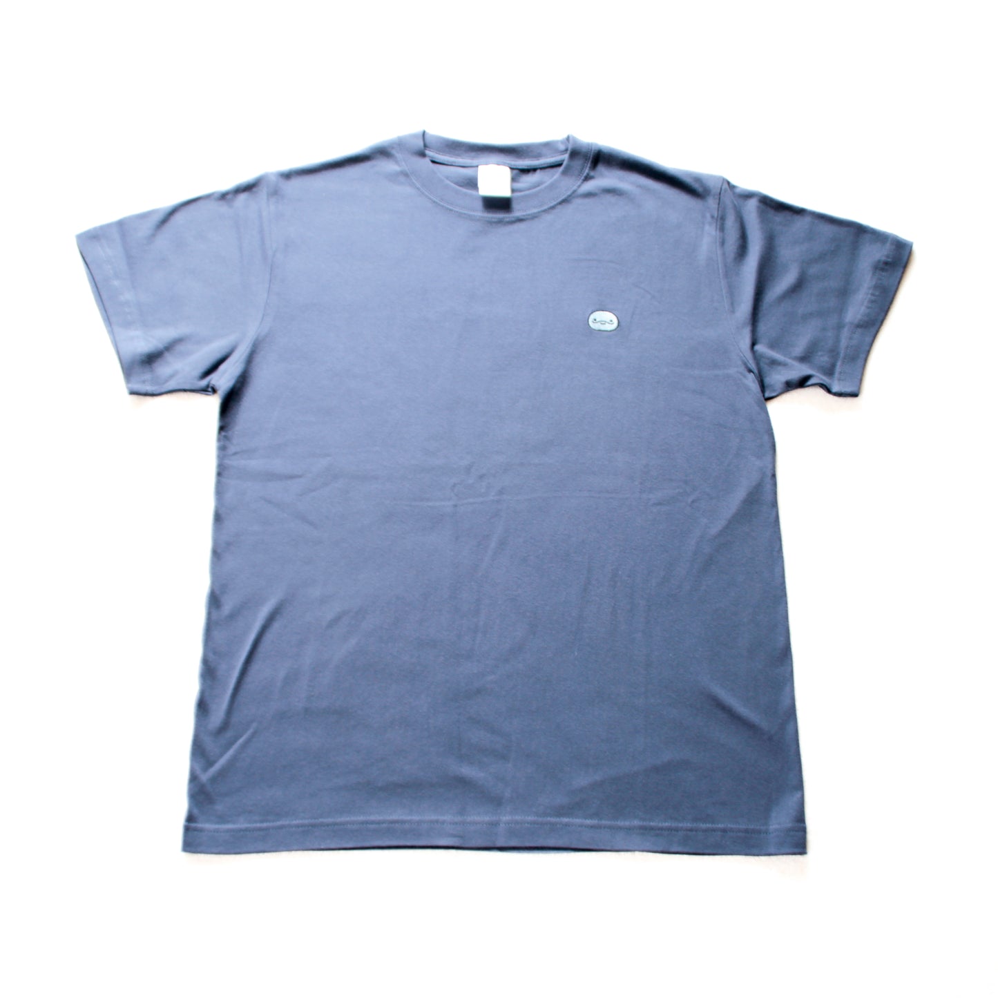 [OYAKOIRUKA] T-shirt avec une broderie unique [Expédition mi-octobre]