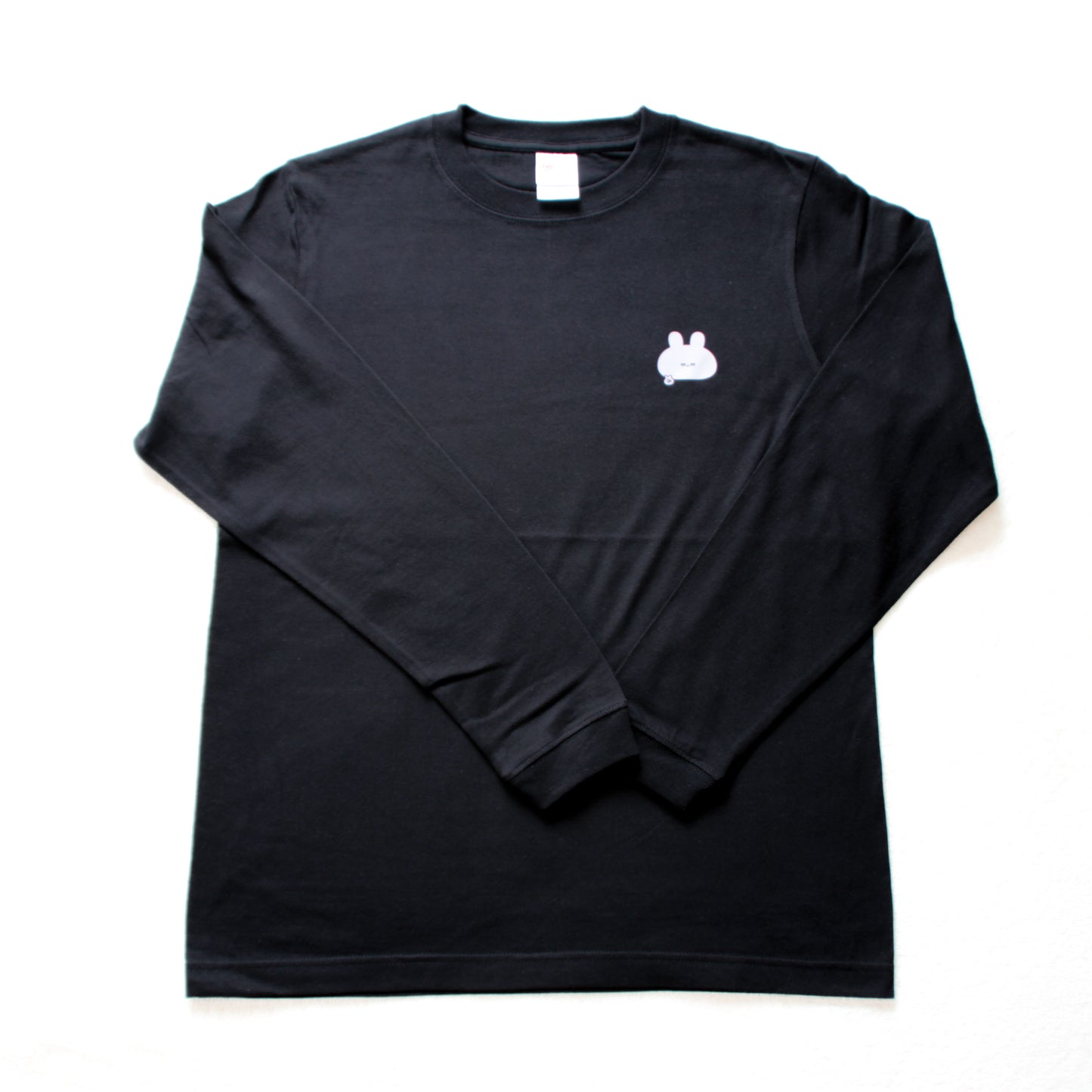 [ASAMIMICHAN] T-shirt à manches longues avec imprimé "demi-clignement des yeux" [Expédition mi-octobre]