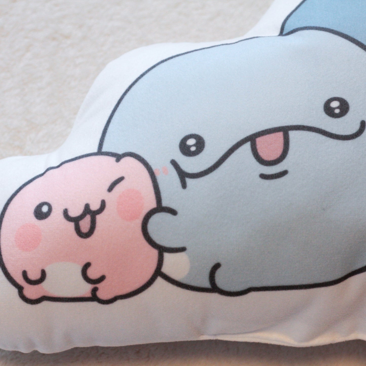 [OYAKOIRUKA] Die-cut Cushion [Shipping in mid-March]