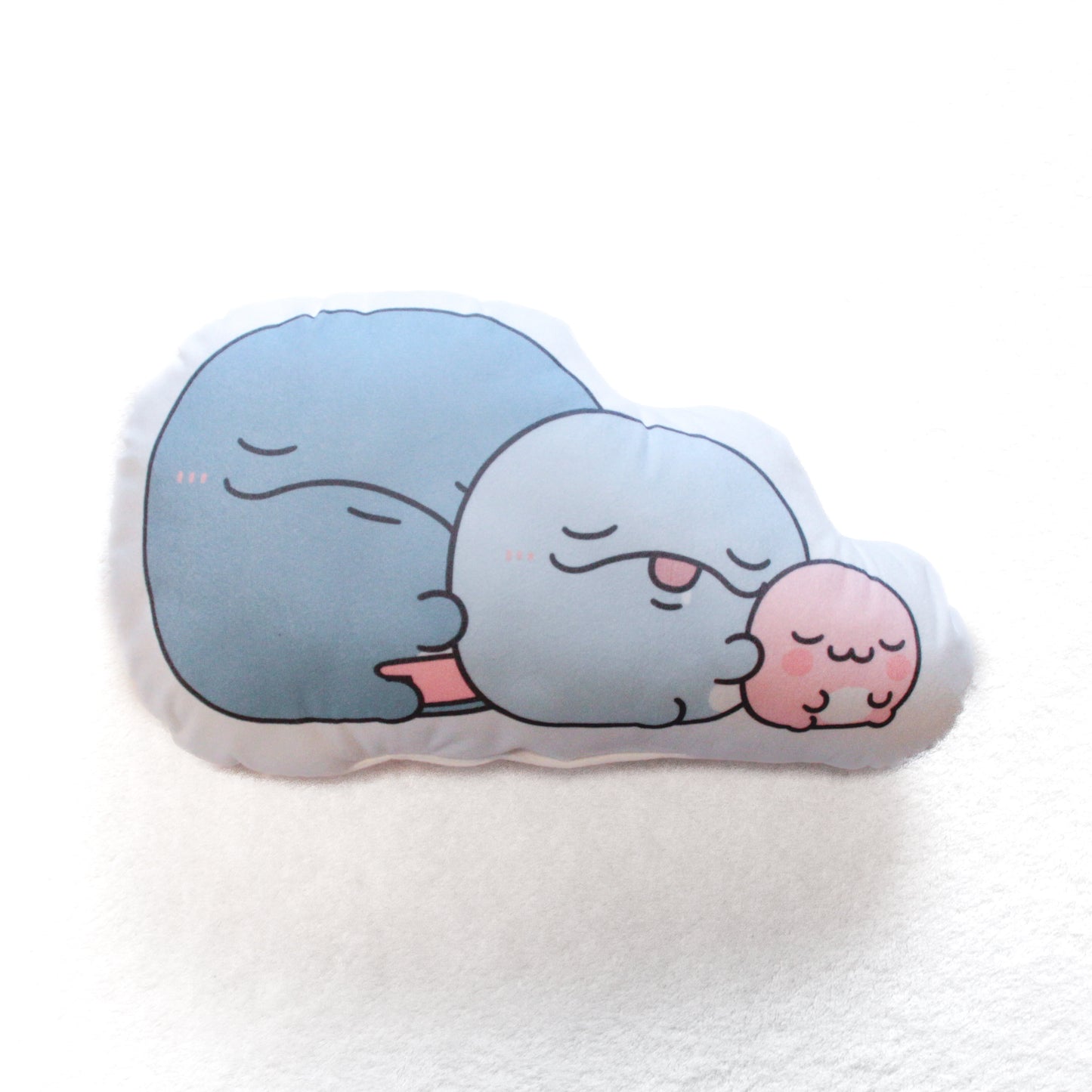 [OYAKOIRUKA] Die-cut Cushion [Shipping in mid-March]