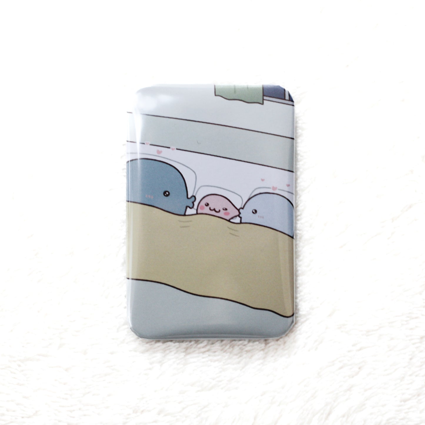 【親子イルカ】大人気動画♪ランダム缶バッジ（全5種）【4月中旬発送】