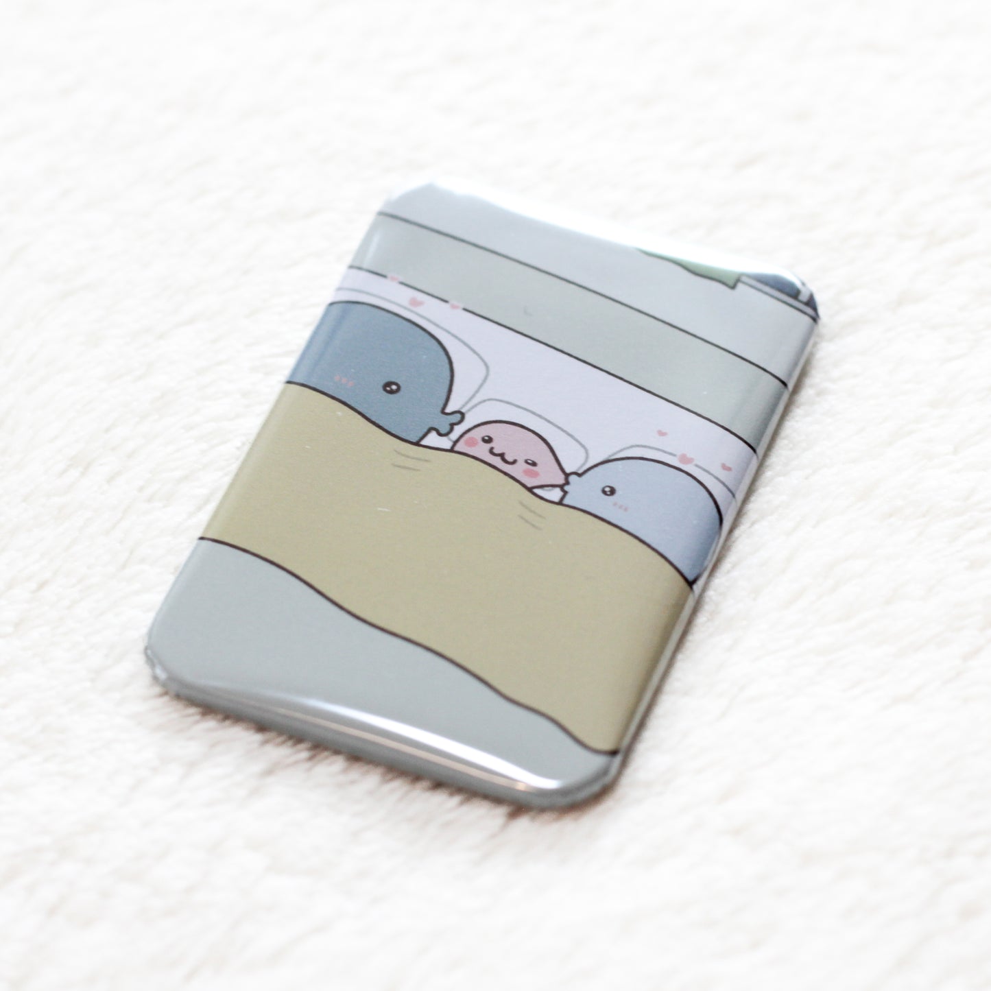 【親子イルカ】大人気動画♪ランダム缶バッジ（全5種）【4月中旬発送】