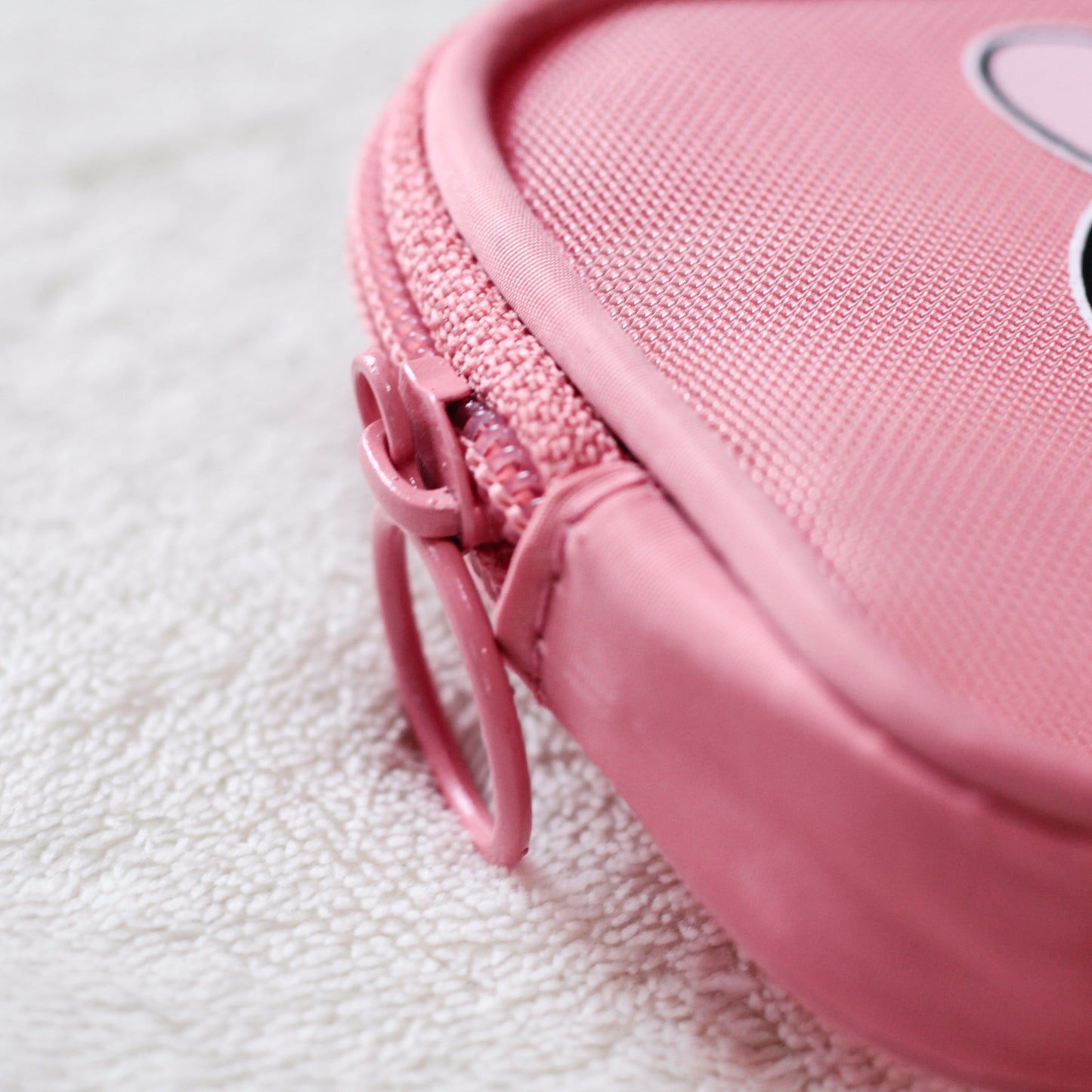 [ASAMIMICHAN] Étui à crayons en maille rigide [Expédition fin juin]