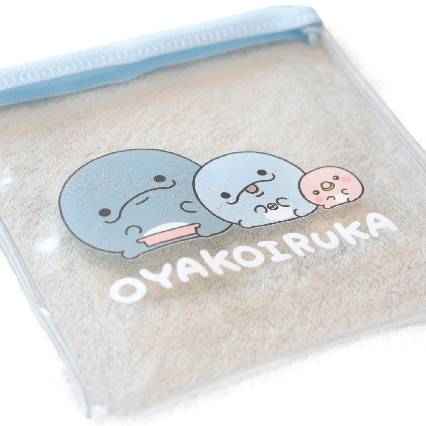 [OYAKOIRUKA] Clear Pouch (with charm) [Shipping in late September]