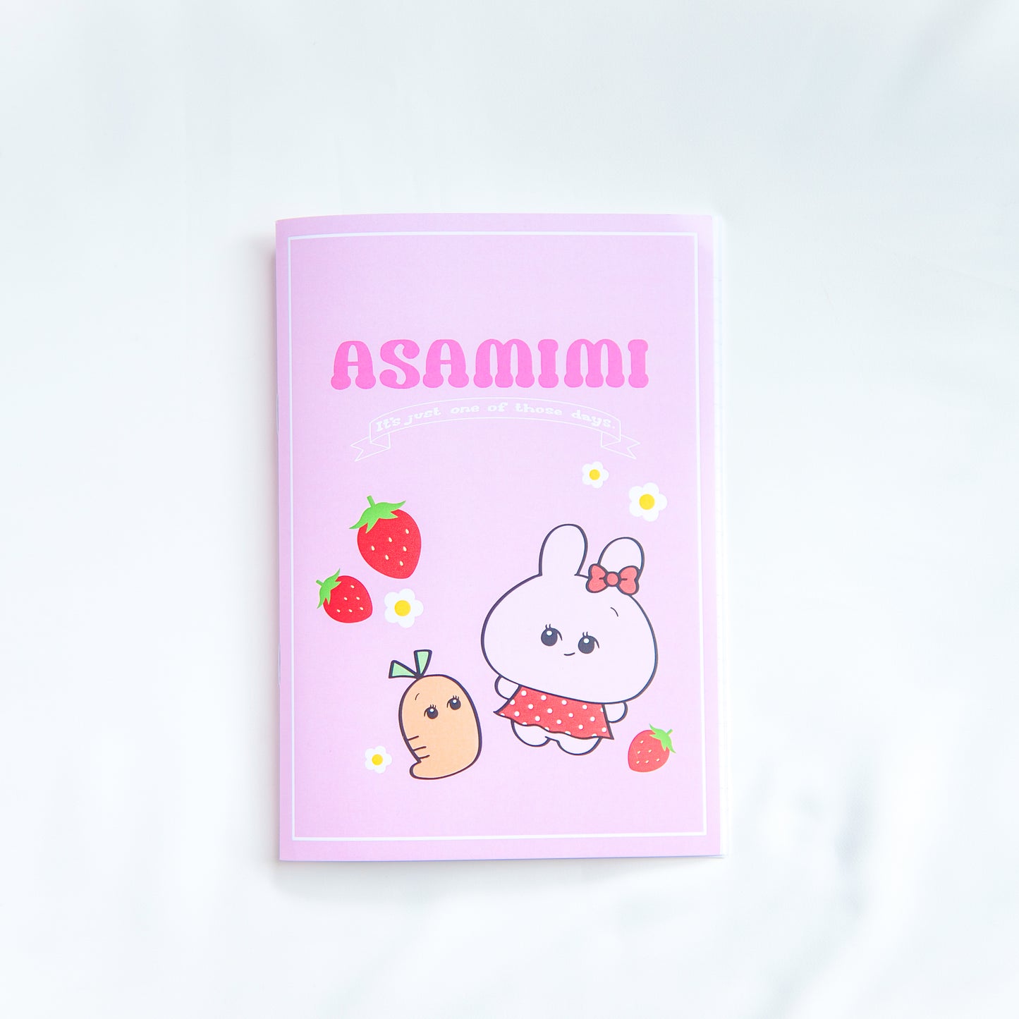 [Asamimi-chan] Carnet A5 (fraise) (rétro) [expédié mi-novembre]