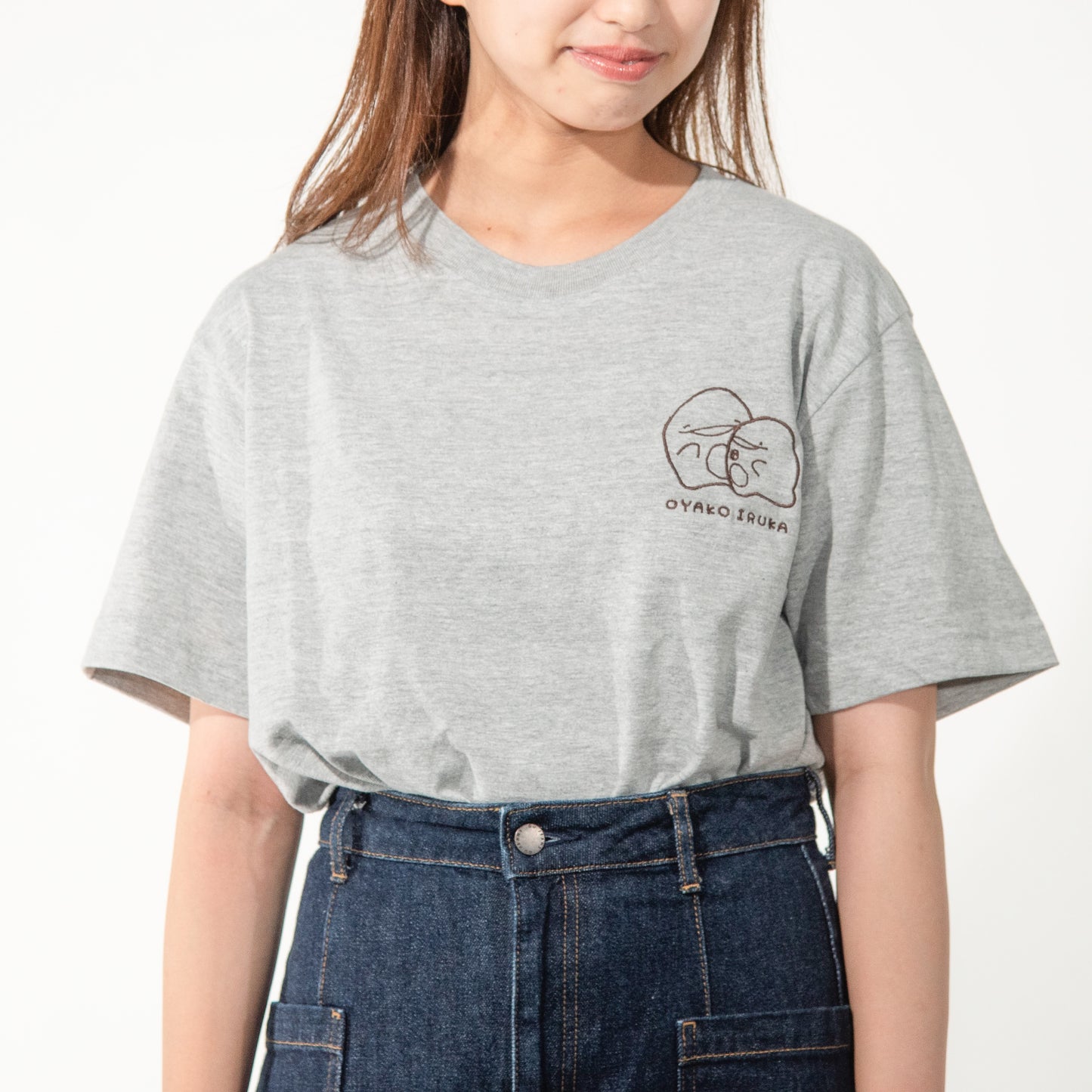[Eltern-Kind-Delphin] Kurzarm-T-Shirt mit Stickerei