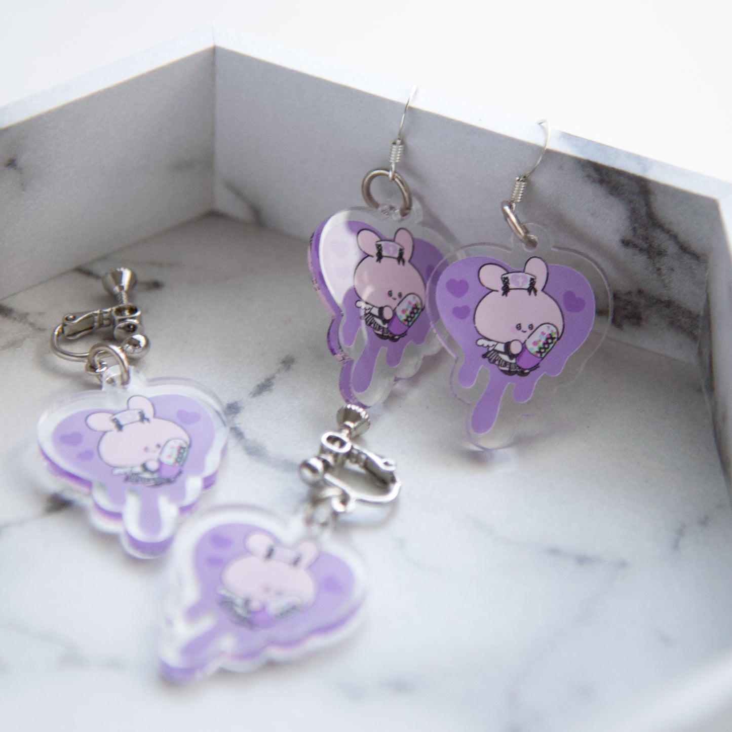 [Asamimi-chan] Acrylic earrings [Made to order]