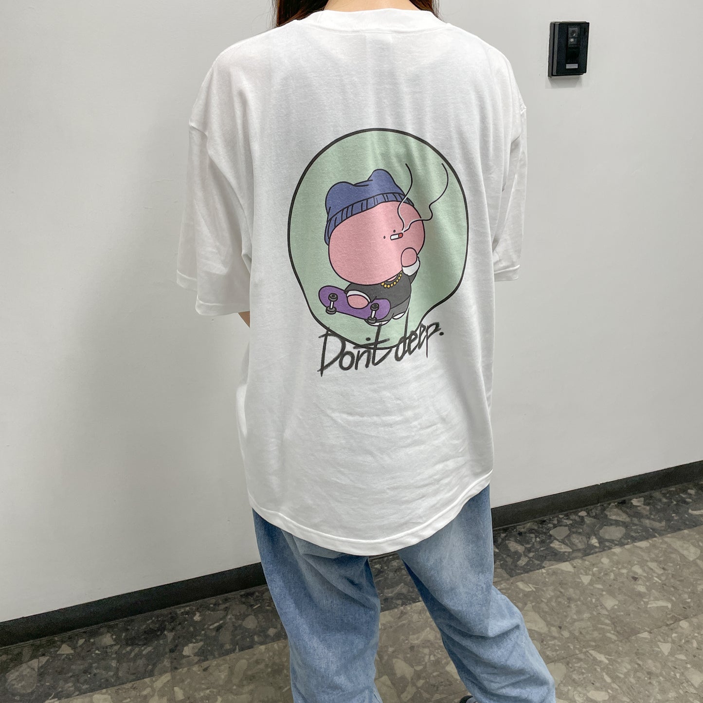 [Asamimi-chan] Short sleeve T-shirt (Smoking Asamimi)